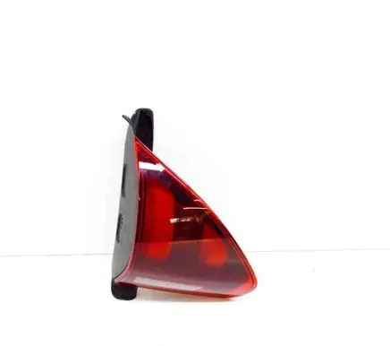 Tailgate rear/tail lights