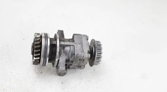 Volkswagen Transporter - Caravelle T5 Power steering pump 7H0422153H