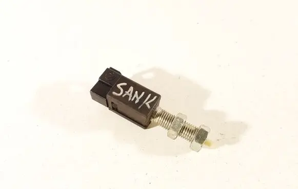 Clutch pedal sensor