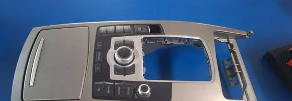 Audi A6 S6 C6 4F Center console 4f1864261