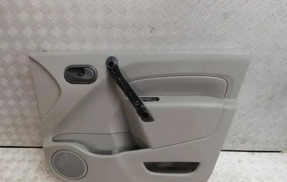 Renault Kangoo II Front door card panel trim