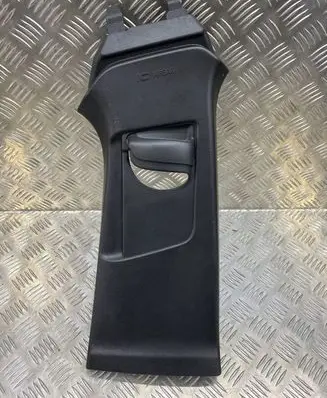 Volvo V40 (B) pillar trim (top) 31307225