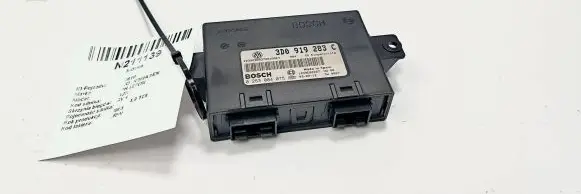 Volkswagen Phaeton Central body control module 3D0919283C