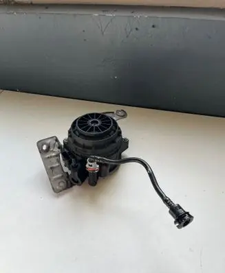 Mercedes-Benz B W247 Fuel filter A0029907911 A654002300