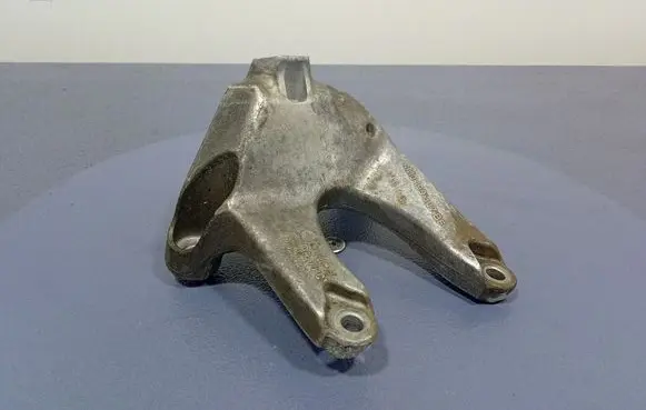 Audi RS Q8 Engine mount vacuum valve 4M0199307BF