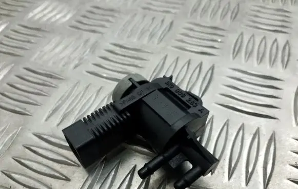 Audi A4 S4 B8 8K Turbo solenoid valve 1K0906283A