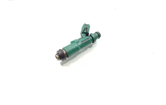 Toyota Prius (XW20) Fuel injector 23250-21020