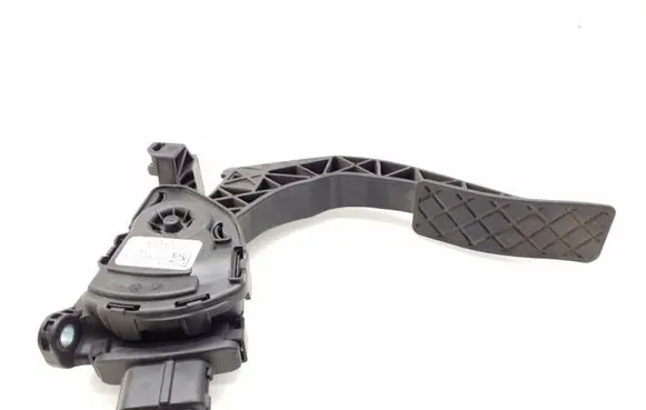 Audi A4 S4 B8 8K Accelerator throttle pedal 8K1721523
