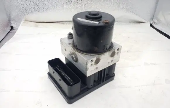 Volkswagen Jetta V ABS Pump 1K0907379K 10096003483 1K0614517H