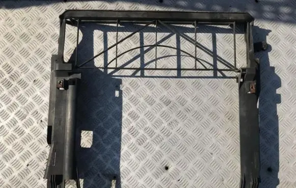 BMW X5 E53 Radiator support slam panel