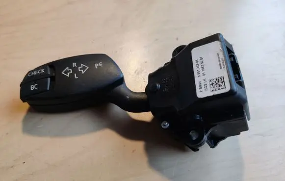 BMW 5 E60 E61 Indicator stalk 695134903