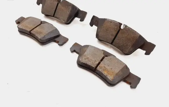 Mercedes-Benz GL X164 Brake pads (rear) 