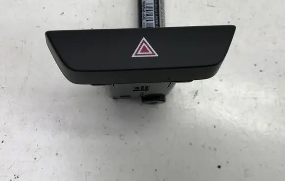 Mazda CX-60 Hazard light switch KA116