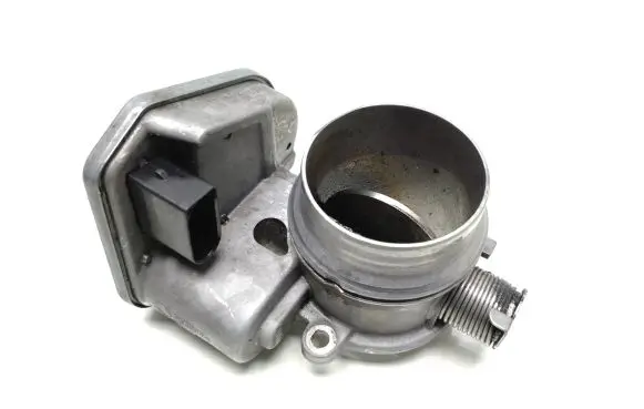 BMW 5 E60 E61 Throttle valve 7791481