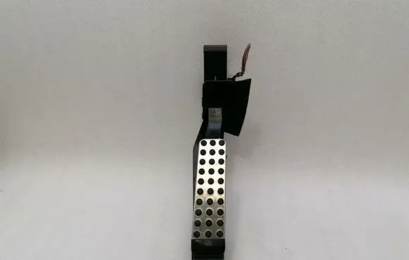 Mercedes-Benz E AMG W211 Accelerator throttle pedal A1713000104