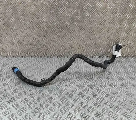 Tesla Model 3 Engine coolant pipe/hose 150472100B 153650000A
