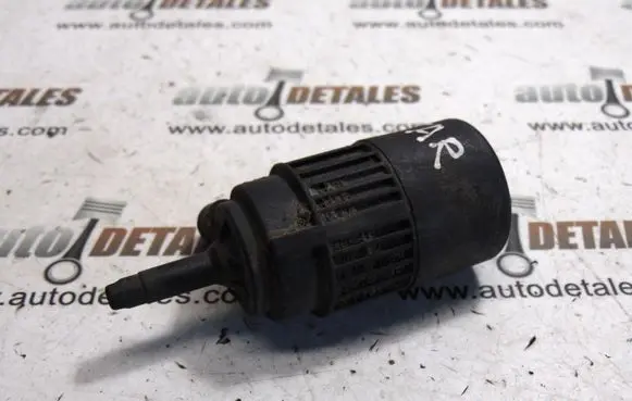 Mitsubishi Space Star Windscreen/windshield washer pump