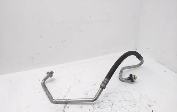Ford Kuga I Air conditioning (A/C) pipe/hose