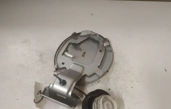Mazda 6 Fuel tank filler cap 