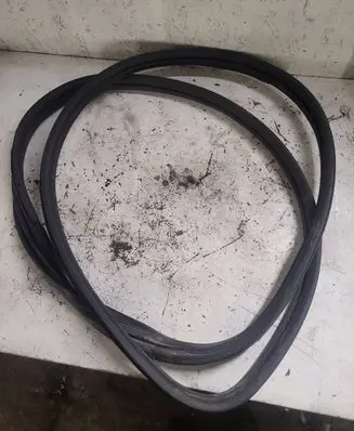 Alfa Romeo 159 Front door rubber seal