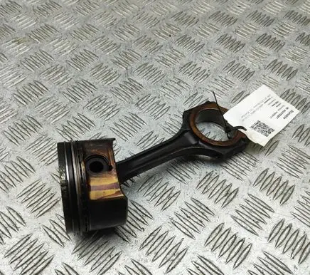 Mercedes-Benz CLC CL203 Piston A2710304817 A2710301020