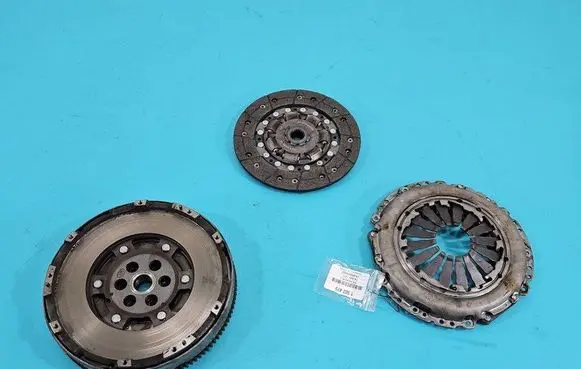 Fiat Doblo Dual mass flywheel 122034310 IMPRK1502475