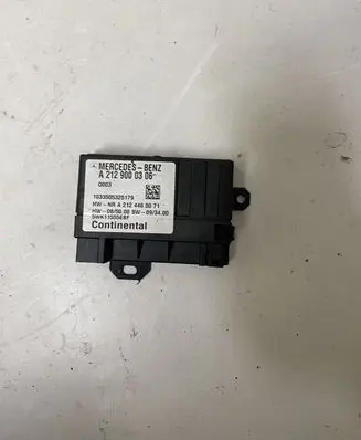 Mercedes-Benz E AMG W212 Fuel injection pump control unit/module A2129000306