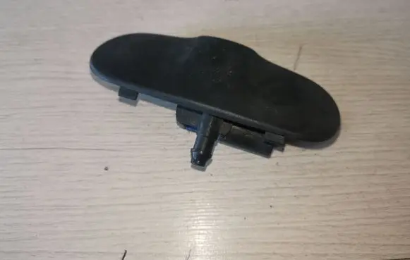 Audi A3 S3 8P Windshield washer spray nozzle 8P0955988E