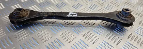 Volkswagen Golf VI Rear control arm