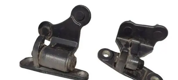 Rear door hinge set