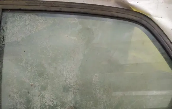 Renault Laguna I Rear door window glass