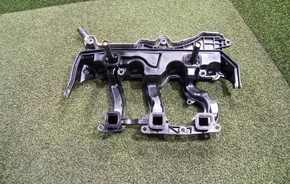 Renault Trafic III (X82) Intake manifold 118301718R