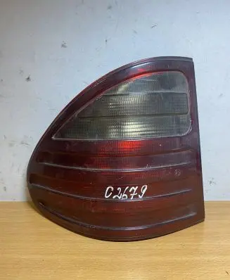 Mercedes-Benz E W210 Rear/tail lights A2108204764 C2679
