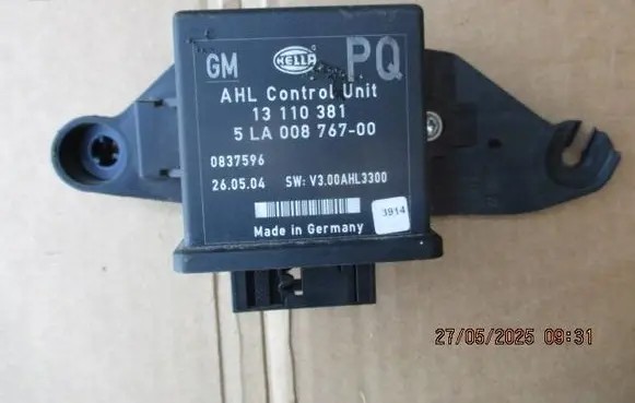 Opel Astra H Light module LCM 13110381