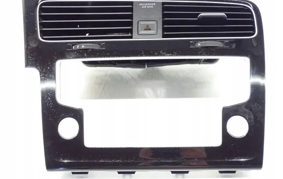 Volkswagen Golf VII Radio/GPS head unit trim 5G1819743