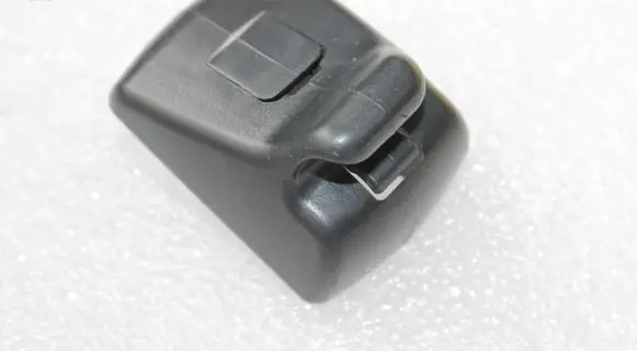 Ford Ranger Sun visor clip/hook/bracket 1921843