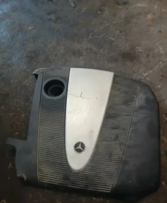 Mercedes-Benz E W211 Engine cover (trim) A6460160624 BBP148001