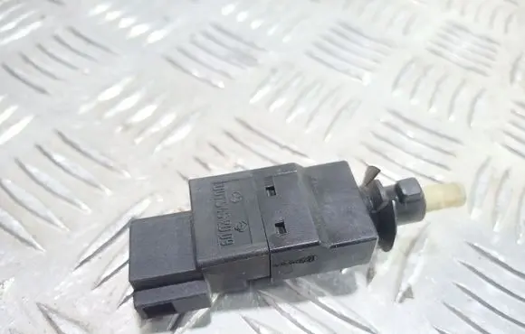 Mercedes-Benz A W168 Brake pedal sensor switch 0015452009