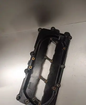 Rocker cam cover