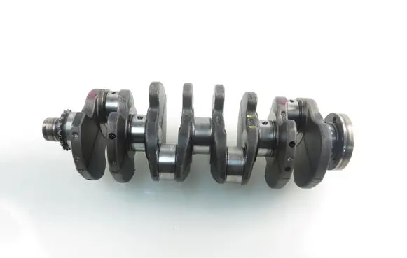 Volkswagen Touran I Crankshaft 038Q