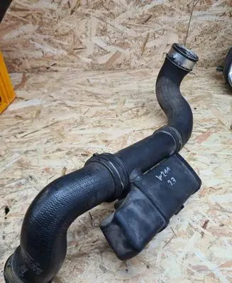 Mercedes-Benz E W211 Intercooler hose/pipe A2115280308 A2115282182 A2115284982