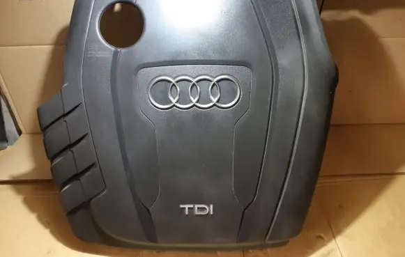Audi A4 S4 B8 8K Engine cover (trim)