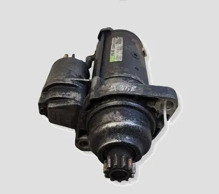 Volkswagen Golf IV Starter motor 02M911023R 120903