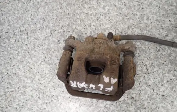 Nissan Pulsar Front brake caliper