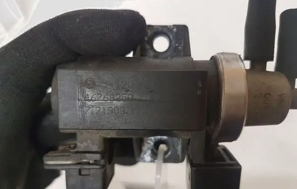 Alfa Romeo 156 Turbo solenoid valve 46768250 72190311