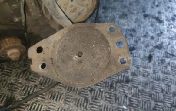 Fiat Bravo - Brava Engine mount bracket 2400TD 1910TD