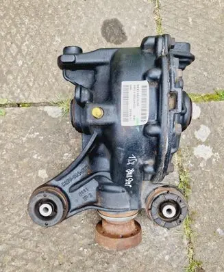 Jaguar XJ X351 Rear differential C320004005 9W834A213AF