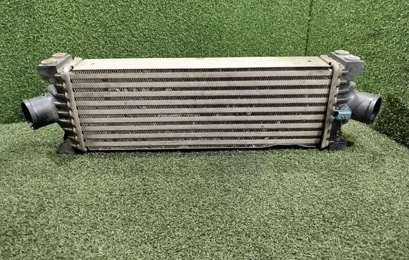 Ford Transit Custom Intercooler air channel guide CC119L440AD