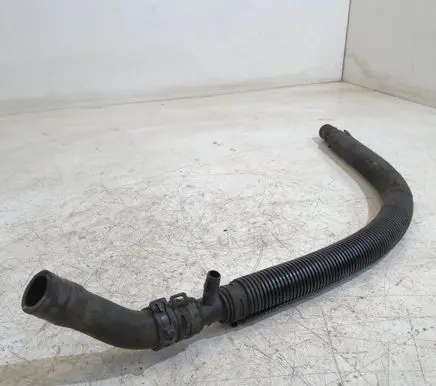 BMW 5 E60 E61 Engine coolant pipe/hose