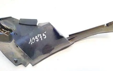 Mercedes-Benz GL X164 Wiper trim 1645001916